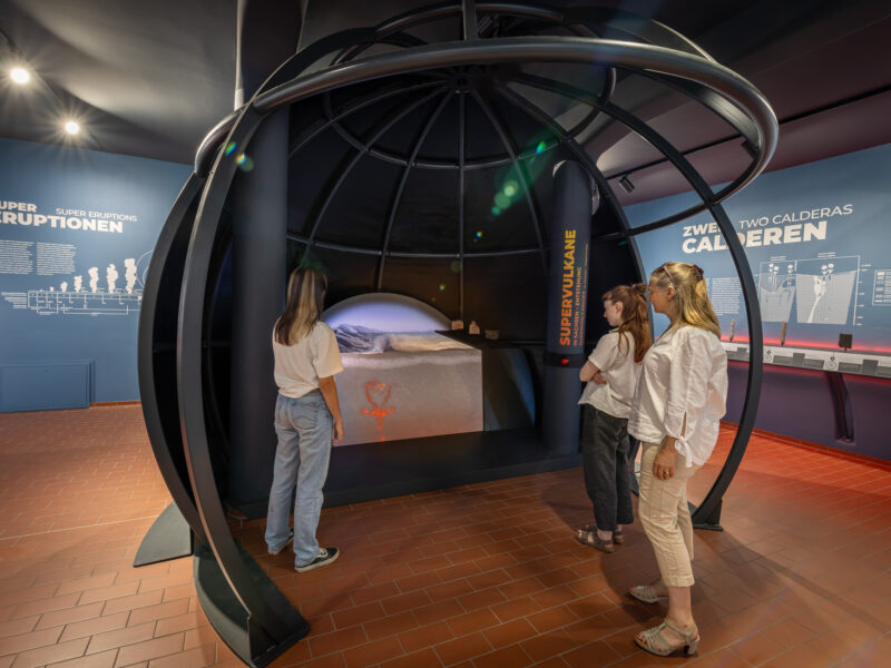 240829_THAL_Supervulkane_6251-HDR-Bearbeitet